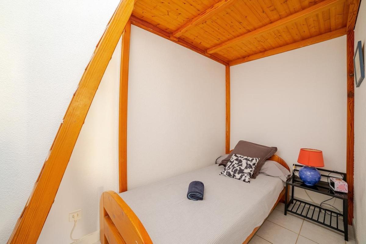 Mazet Climatise Rdj Plages Parking Wifi Gratuit La Londe-les-Maures Exterior photo