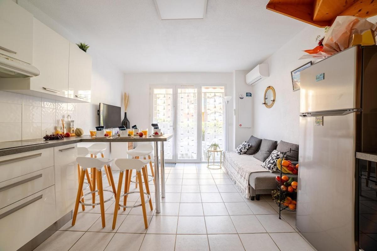 Mazet Climatise Rdj Plages Parking Wifi Gratuit La Londe-les-Maures Exterior photo